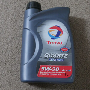 Total Quartz 5W30 Car Engine Oil